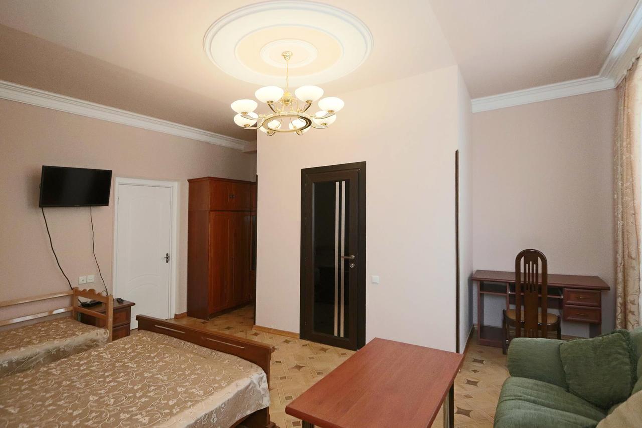 Garnim guest house Erévan Extérieur photo